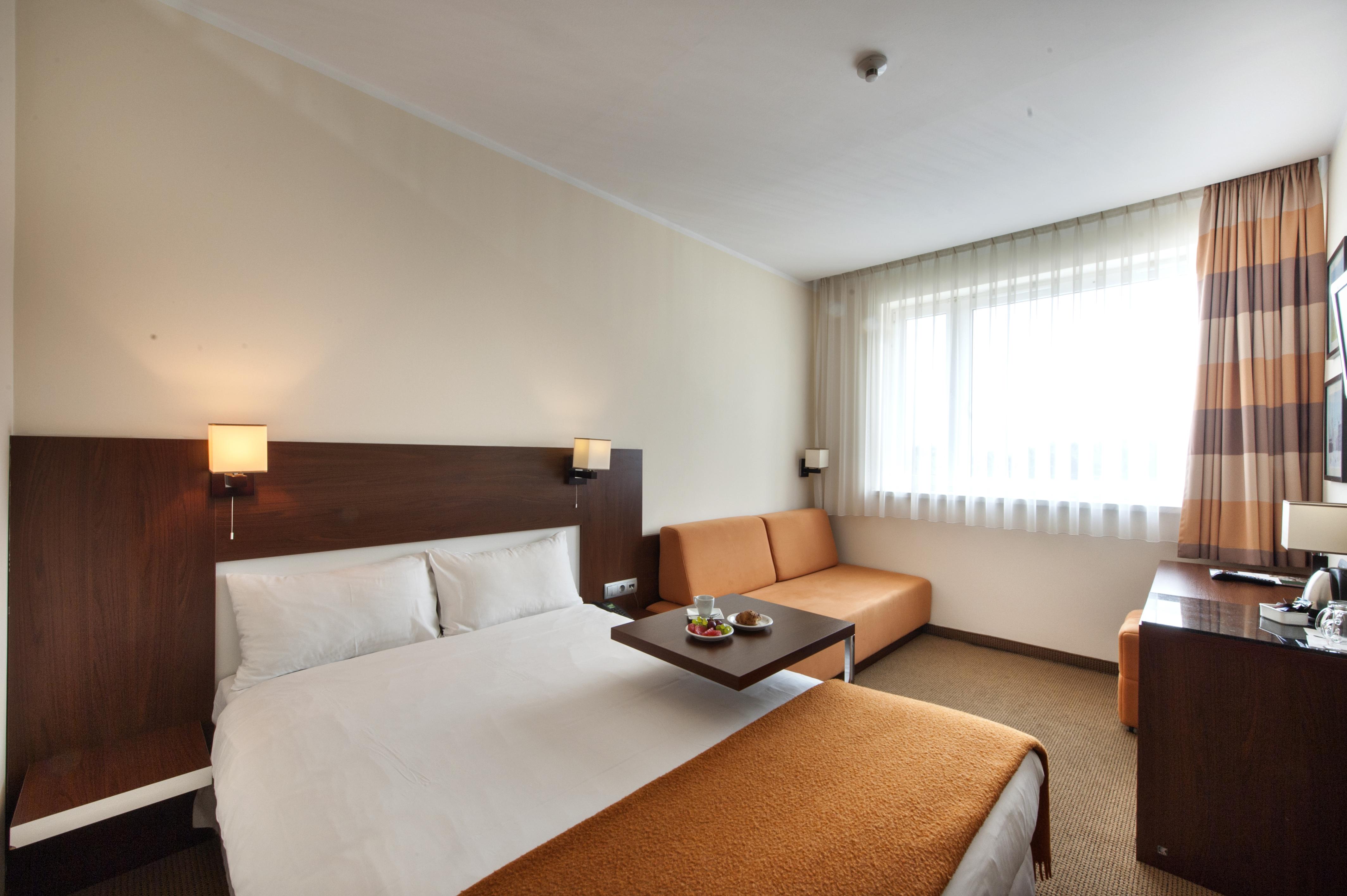 Desilva Inn Katowice Airport بيجوفيتسا المظهر الخارجي الصورة